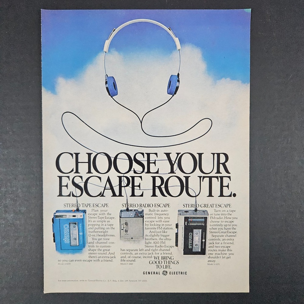 1982 GE General‎ Electric Portable Radio Cassette Players Vintage Print Ad Music